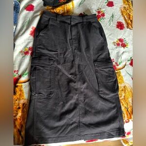 Black Cargo TNA Skirt